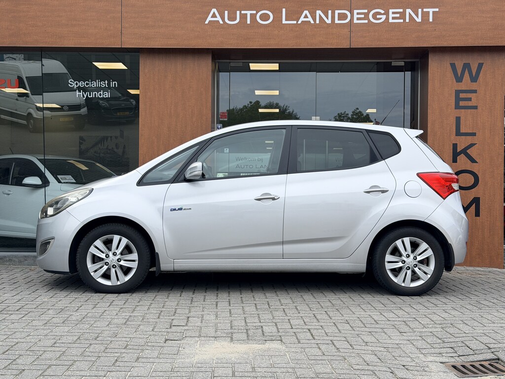 Hyundai ix20 1.4i i-Vision | Radio | Cruise control | Airco | Climate control | Trekhaak