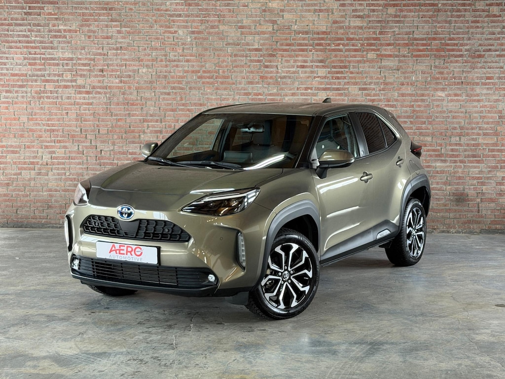 Toyota Yaris Cross 1.5 Team D. Hybrid / Winter Pakket / Safety Pakket / Clima / CarPlay / Navi / PDC / Keyless