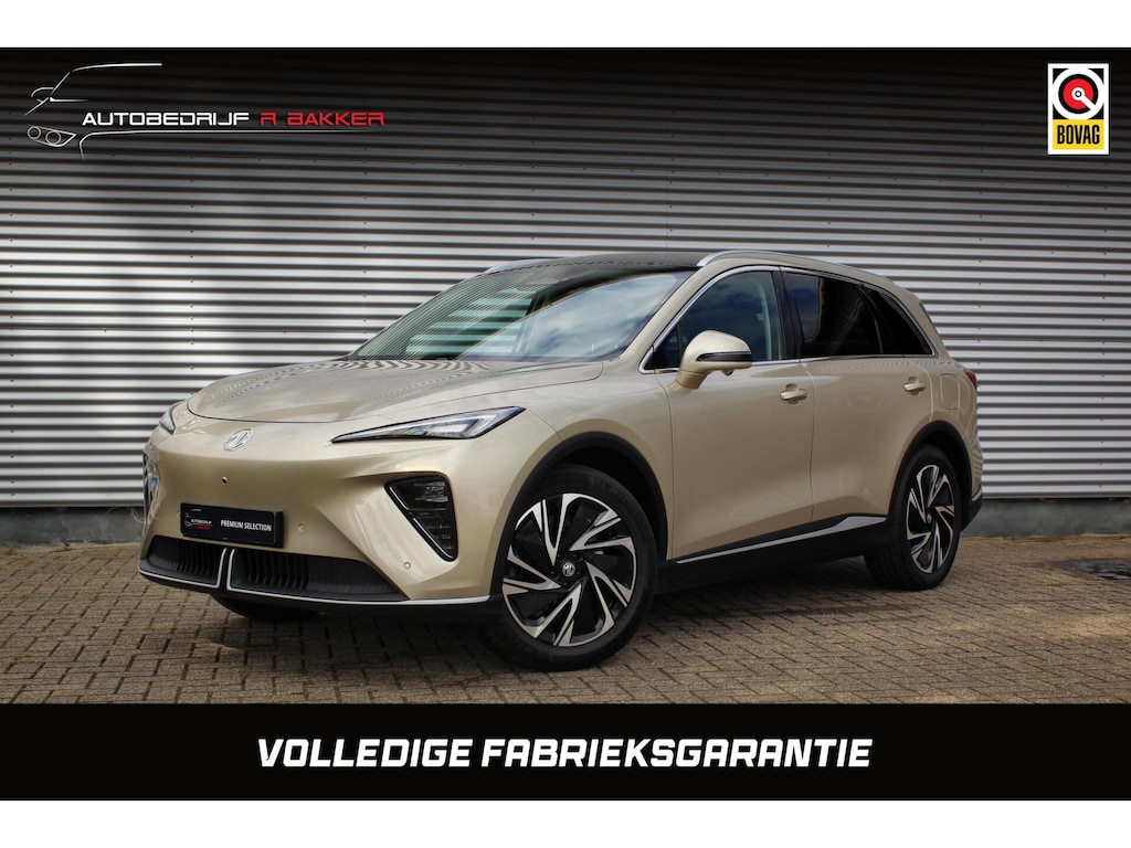 MG MGS6 EV Luxury 2WD 77 kWh // Panoramadak | Stoelverwarming + verkoeling | HUD | 360 camera | Memory | CarPlay & Android Auto | V2L | Keyless Entry