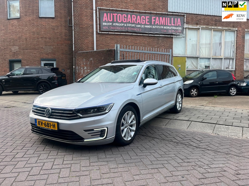 Volkswagen Passat Variant 1.4 TSI GTE Connected Series Plus