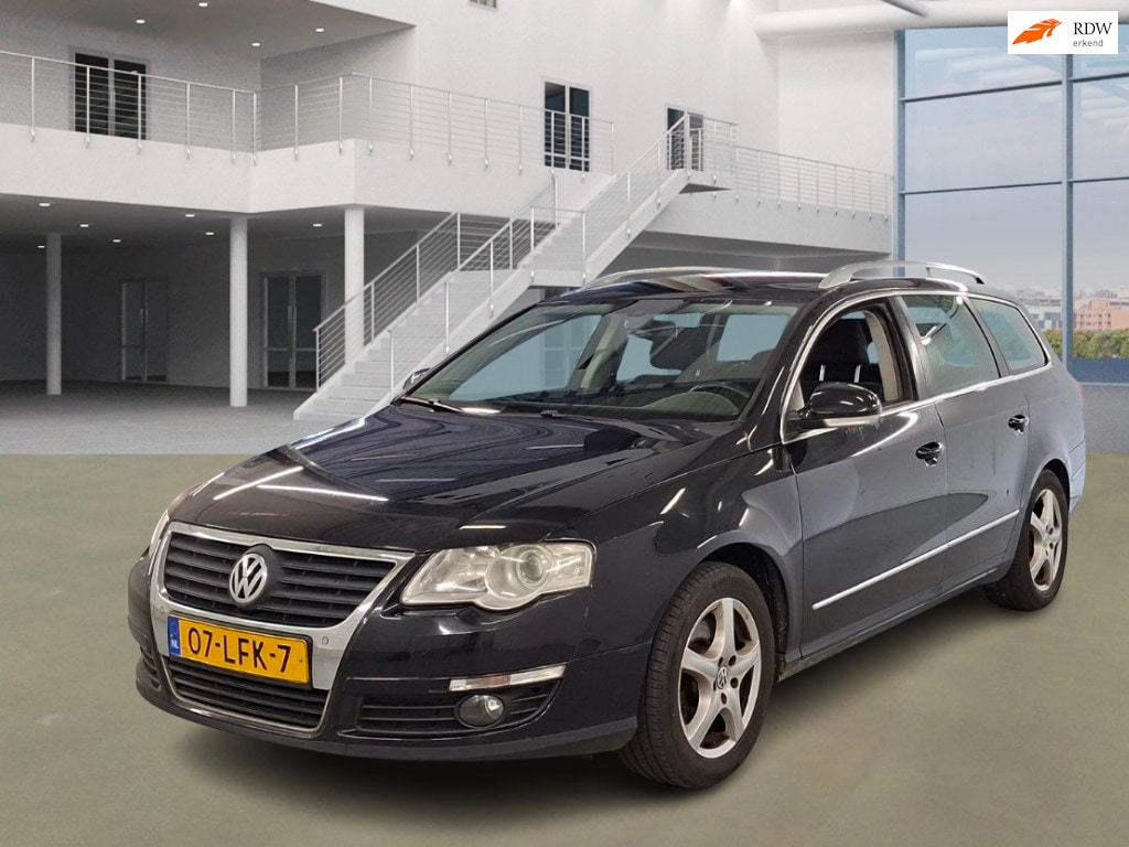 Volkswagen Passat Variant 1.4 TSI Comfortline BlueMotion AUT NAVI PSENSOR CRUISE TREKHAAK 2 X SLEUTELS