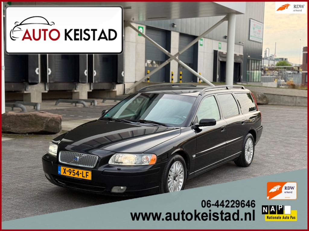 Volvo V70 2.5T Momentum AUTOMAAT LEDER/XENON/MEMORY! YOUNGTIMER!