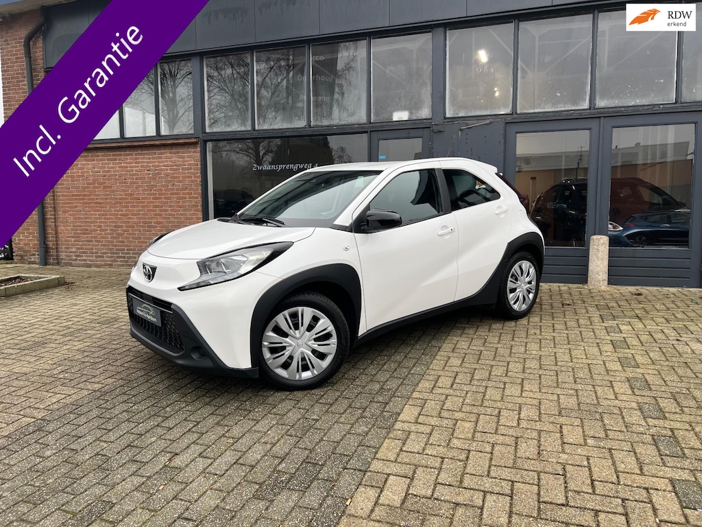 Toyota Aygo X 1.0 VVT-i S-CVT Premium, Acc, Dealer OH, Automaat