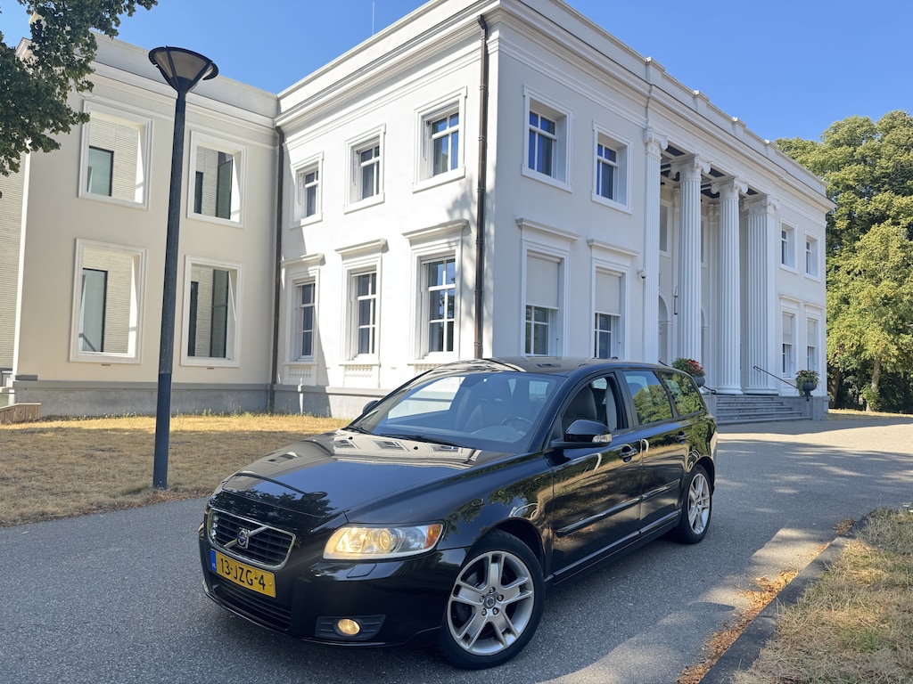 Volvo V50 1.6 Edition II, VOLLEDER, FACELIFT