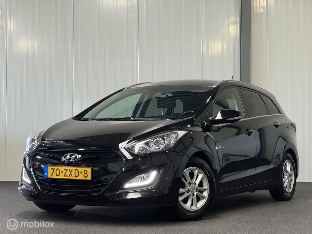 Hyundai i30 Wagon 1.6 GDI i-Vision [ NAP trekhaak cruise LM ]