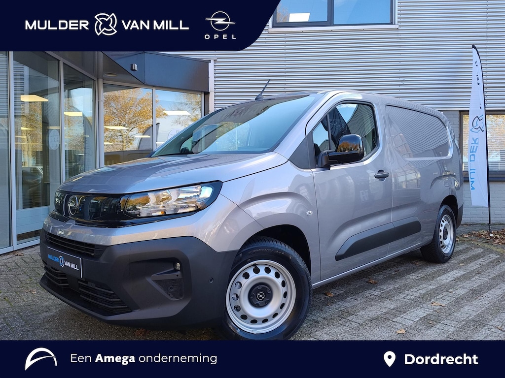 Opel Combo-e Electric L2 50kWh 136pk | ACTIE | 0% financial lease | 8 jaar garantie | 2-zits | Houten afwerking laadruimte | Surround View Pakket | Winter Pakket | ECO LED koplampen | Multimedia | Draadloze Apple Carplay en Android Auto | Achteruitrijcamera | Parkeersensoren voor en achter | Dode hoek detectie | Digital cockpit | Lederen stuur met bediening | Bestuurdersstoel comfort | Stoelverwarming | Stuurverwarming | Tweede sleutel met afstandsbediening | Trekhaak voorbereiding | Reservewiel en krik | van €33.815 voor €28.495 ex. BTW rijklaar