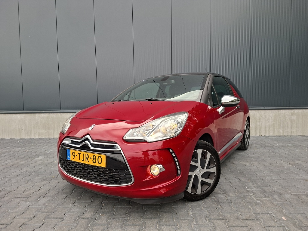 Citroën DS3 1.2 VTi So Chic | Mooie auto | Bluetooth | Parkeersensoren | All seasonbanden | NAP