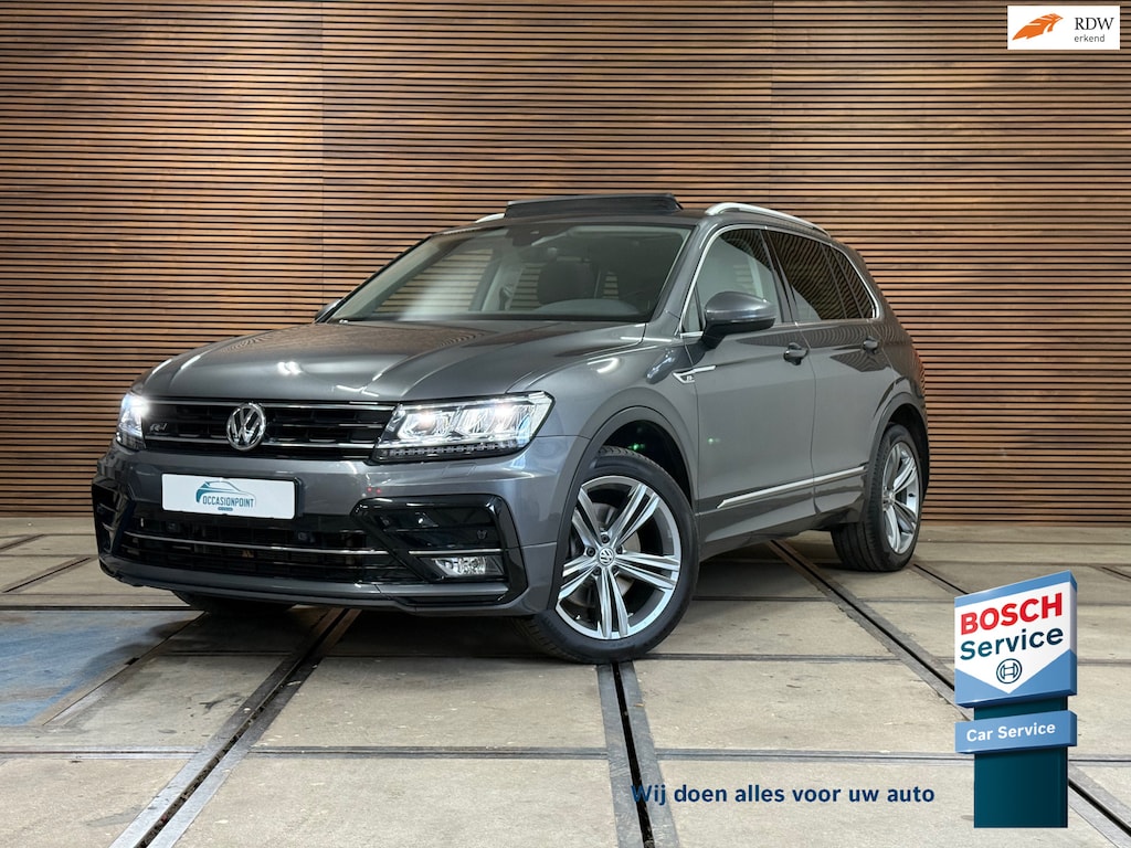 Volkswagen Tiguan 2.0 TSI 4Motion R-Line | Panorama | Keyless | LED | Elektrische Trekhaak | Winterpakket | 180pk