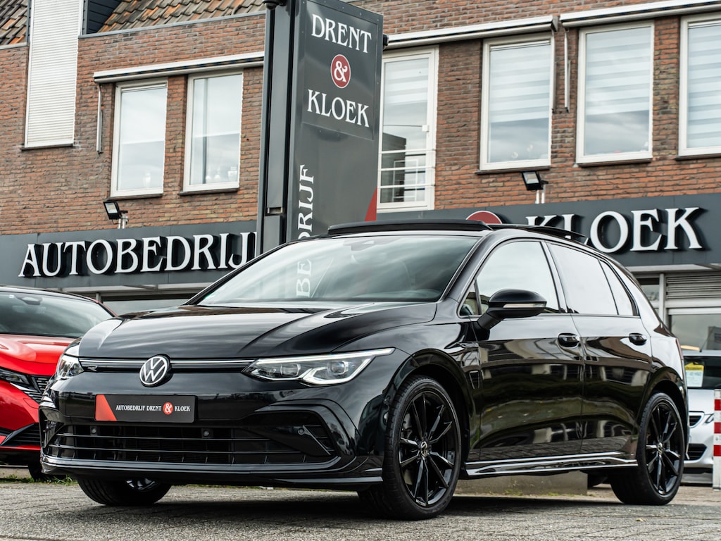 Volkswagen Golf 1.5 eTSI R-Line Business PANO HUD HARMAN KARDON CAMERA MATRIX IQ BLACK OPTIC BOMVOL!!