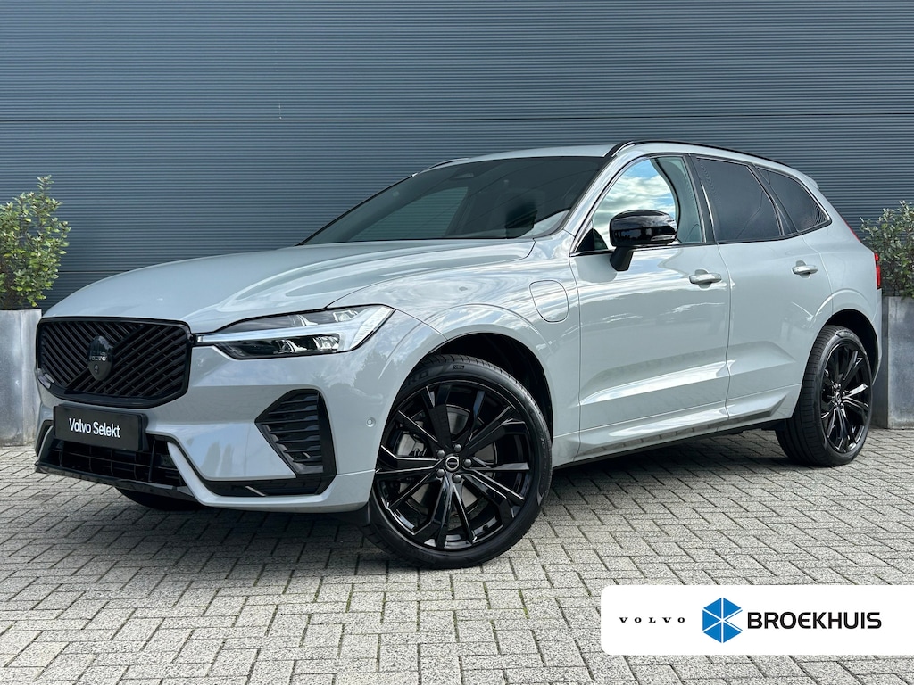 Volvo XC60 T6 Plus Black Edition Recharge Plug-In Hybrid AWD | Facelift | 360 camera | Pano | HU-Display | Climate | Memory | Pilot Assist |