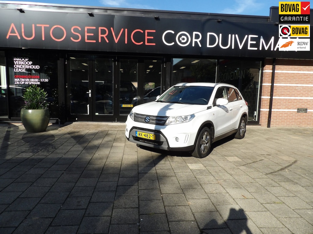 Suzuki Vitara 1.6 Exclusive volledig onderhouden complete history aanwezig//trekhaak ///incl aflevering en apk en garantie