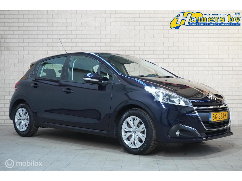 Peugeot 208 1.2 PureTech Blue Lease