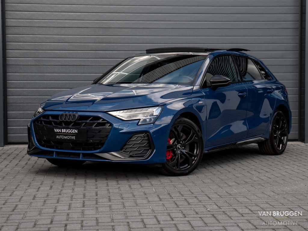 Audi A3 Sportback 45 TFSI e S-Line Pano RS-Stoelen Sfeer BTW Matrix