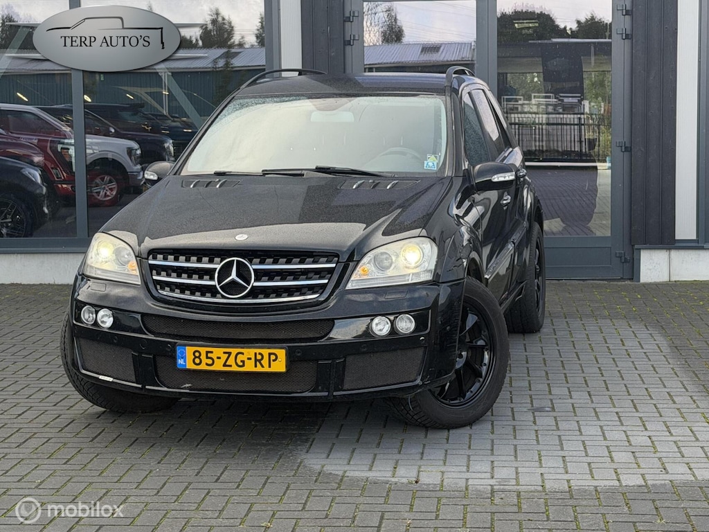 Mercedes-Benz ML-klasse 320 CDI Brabus widebody Youngtimer