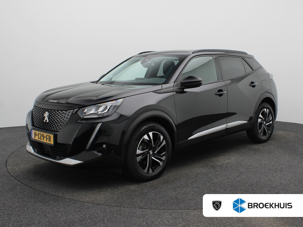 Peugeot 2008 1.2 PureTech Allure Pack Trekhaak | Climate Control | Camera | Parkeersensoren | Apple Carplay/Android Auto | 17" Lichtmetalen Velgen | Navigatie