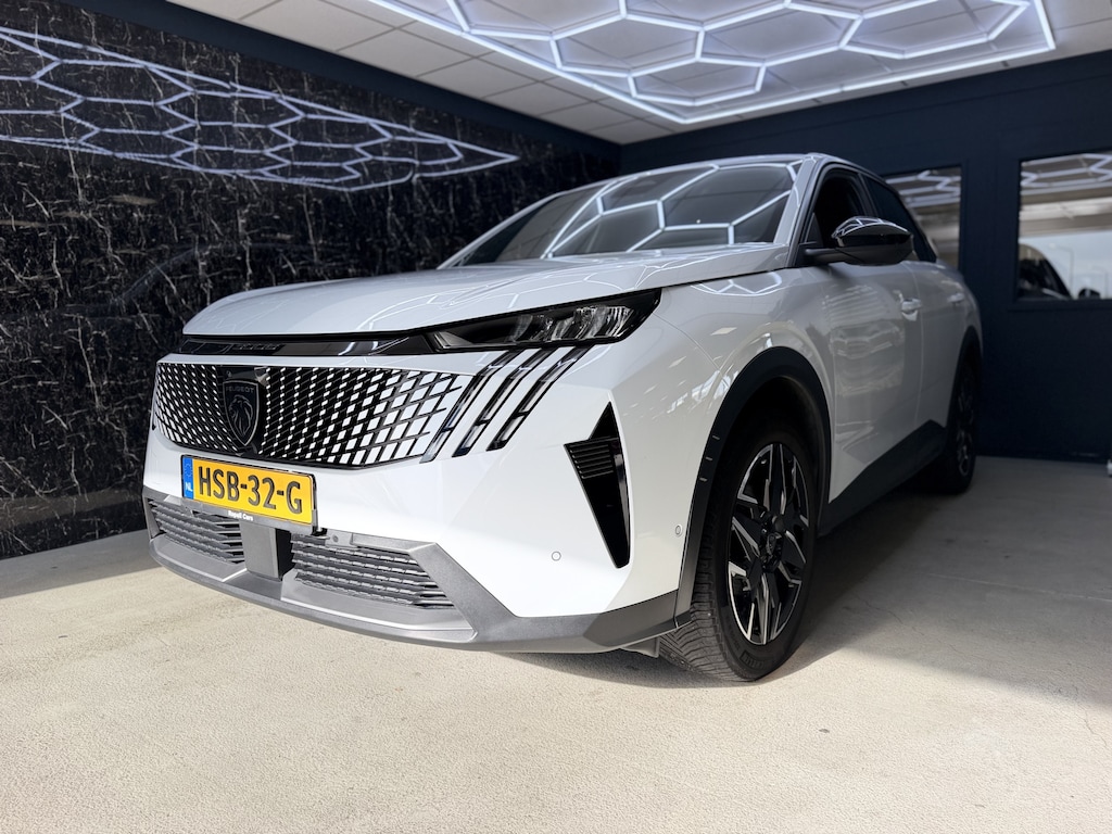 Peugeot 3008 1.2 Hybrid 136 GT