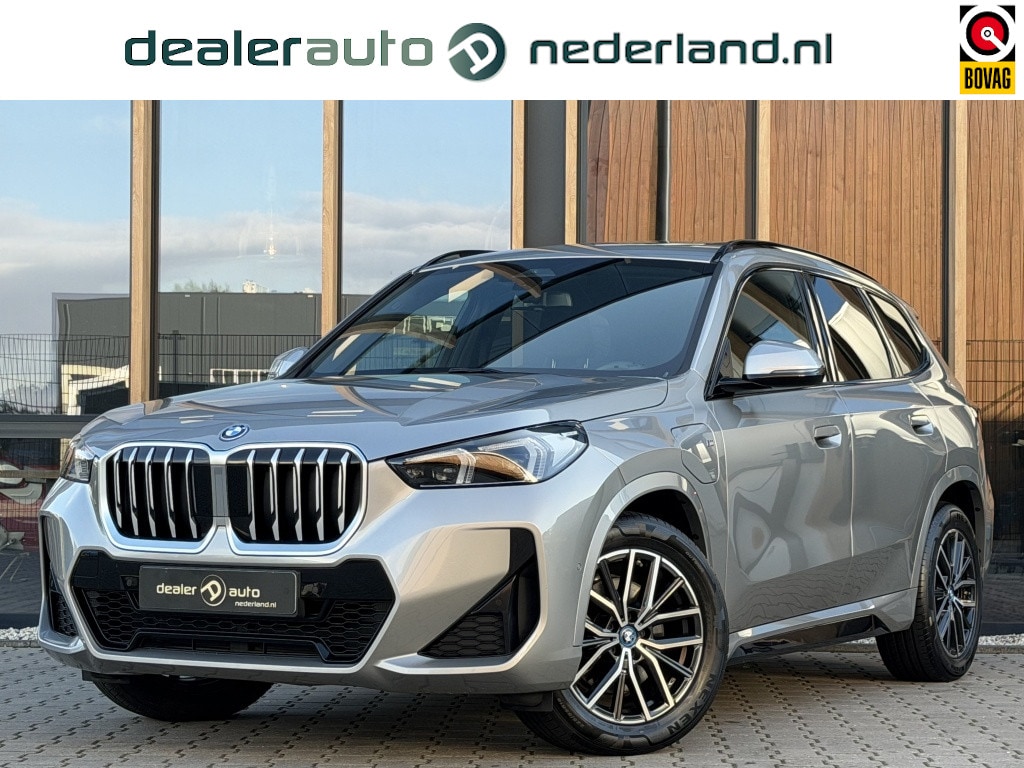 BMW X1 xDrive25e M-sport | Camera | Panorama-dak | Keyless |
