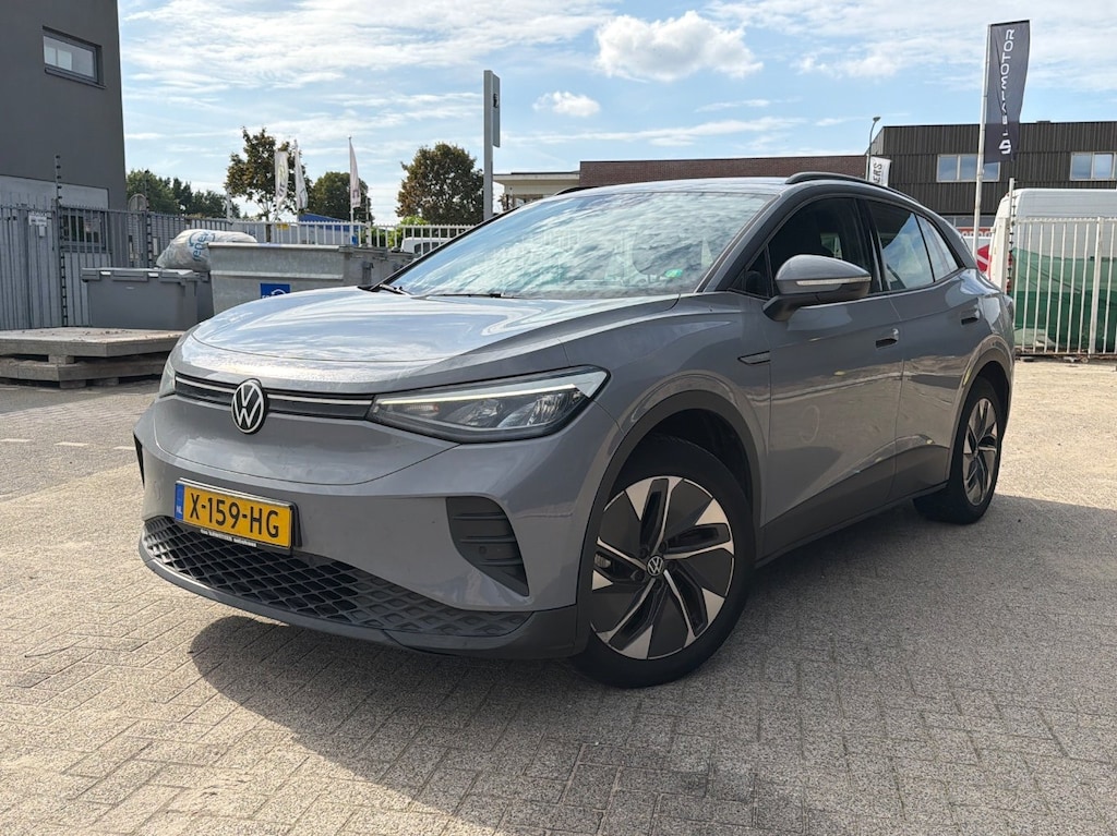 Volkswagen ID.4 Pure 52 kWh 150 pk | 19 inch LMV | Apple Carplay | Parkeersensoren |