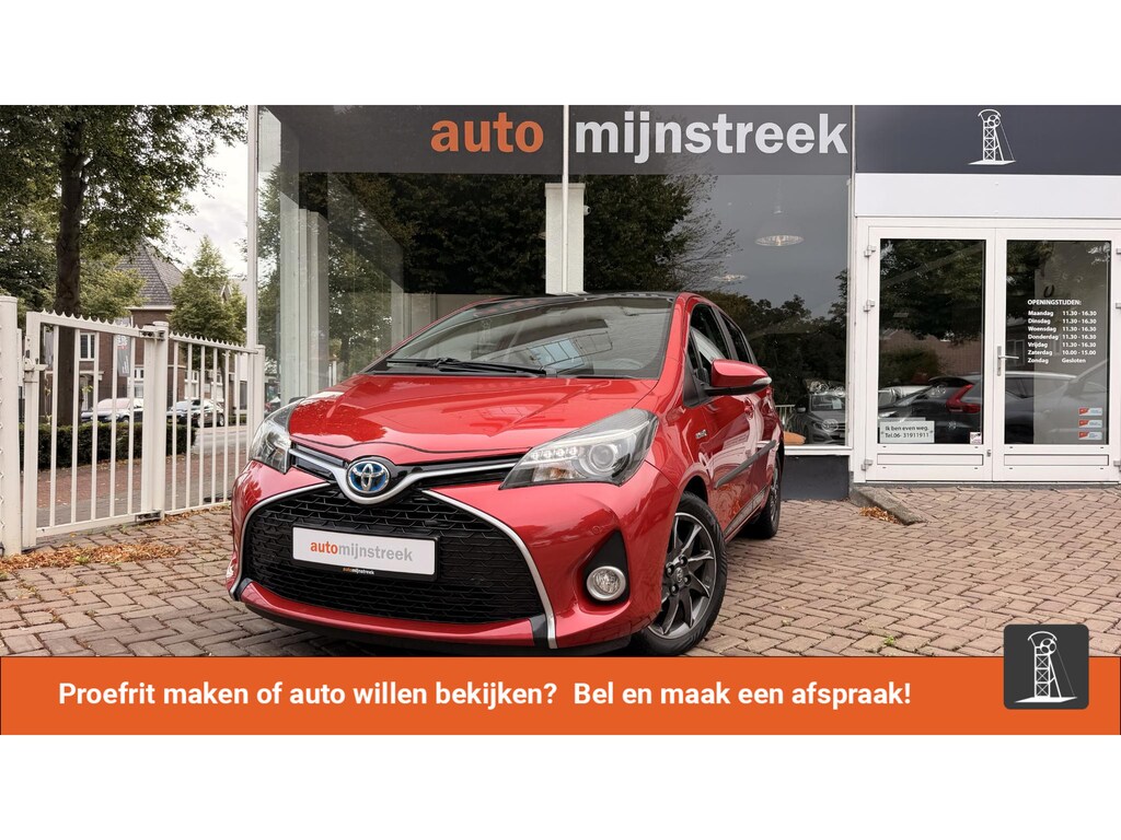 Toyota Yaris 1.5 Hybrid Dynamic Bi-Tone | Automaat | Panoramadak | Volledig onderhouden |