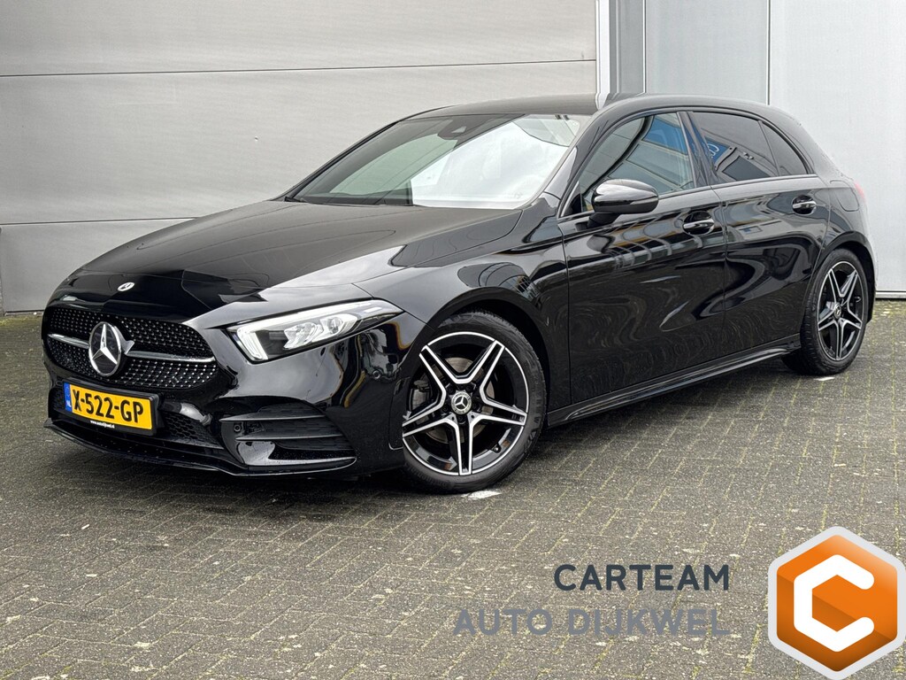Mercedes-Benz A-klasse 200 AMG Line Apple Carplay/Night Pakket/Ambiancelight