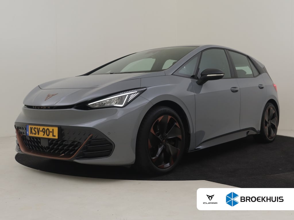 CUPRA Born Copper Edition 82kWh l WLTP tot 556km! l Camera l Stoel/stuurverwarming l Half Leder l 19" l 231PK! l Parkeersensoren l Cr Control l Elektr. Inklapbare Buitenspiegels l Navi | DAB | LED