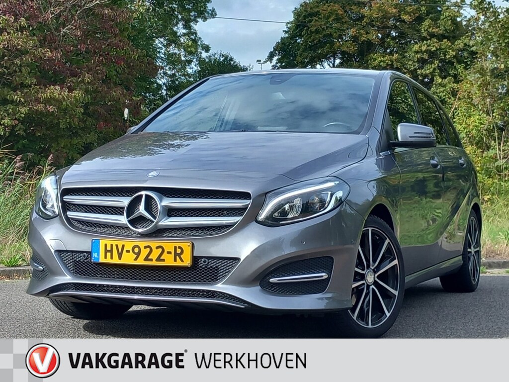 Mercedes-Benz B-klasse 180 Ambition AUTOMAAT | Trekhaak | Dealeronderhouden