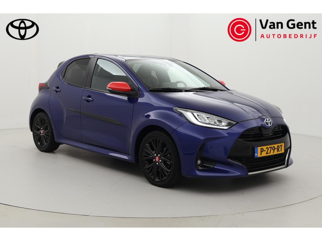 Toyota Yaris 1.5 Hybrid Executive | Trekhaak | Dodehoek detectie | JBL | Apple Carplay / Android Auto | Head-up display | Stoel-/stuurverwarming | Parkeersensoren voor/achter | 17 inch