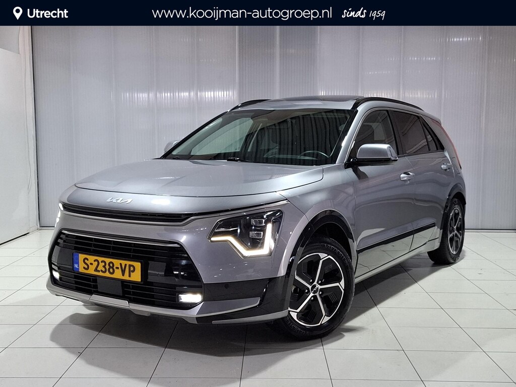 Kia Niro Hybrid 1.6 GDi DynamicPlusLine Trekhaak, Stoel en Stuur verwarming, Schuif kantel dak, Apple Carplay/Android Auto, Navigatie, Camera.