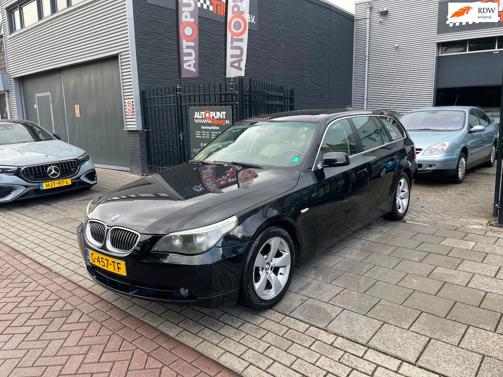BMW 5-Serie Touring 530d Executive Airco Navi PDC NAP APK