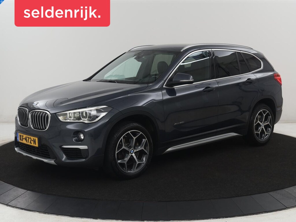 BMW X1 xDrive20i Centennial High Executive M-Sport | LED | Head-up | Stoelverwarming | Navigatie |