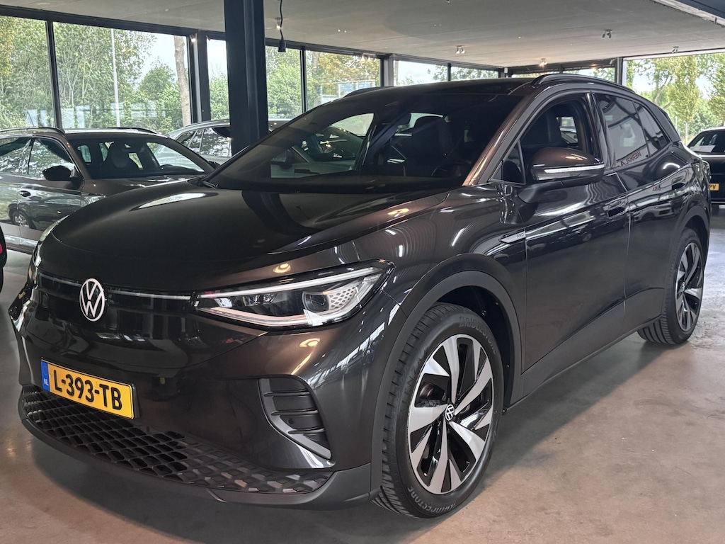 Volkswagen ID.4 Tech 77 kWh Tech 20 inch Pano/Matrix/adapt cruise