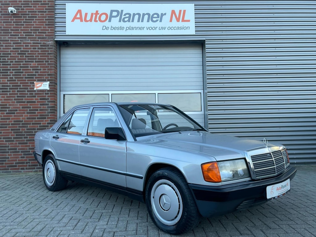 Mercedes-Benz 190-Serie 2.5 D! Automaat! Schuifdak!