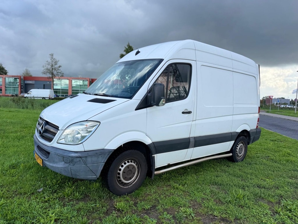 Mercedes-Benz Sprinter 210 2.2 CDI 325 HDDC