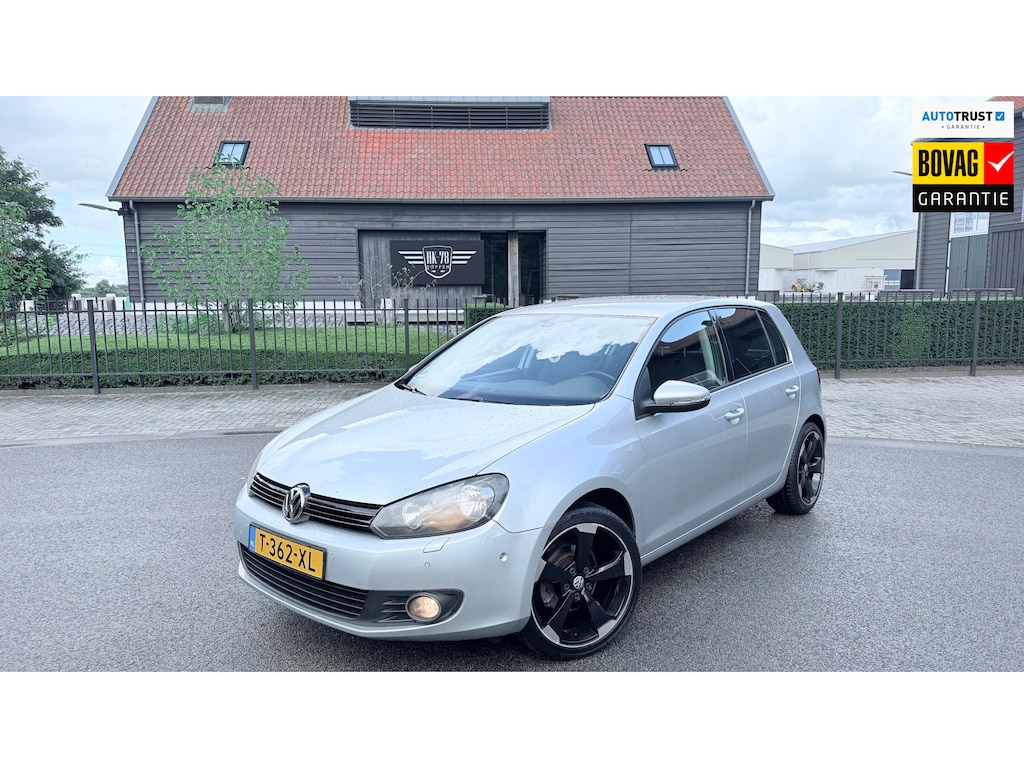 Volkswagen Golf 1.2 TSI Highline BlueMotion Apple CarPlay Airco/Ecc. Navi 18” Lm