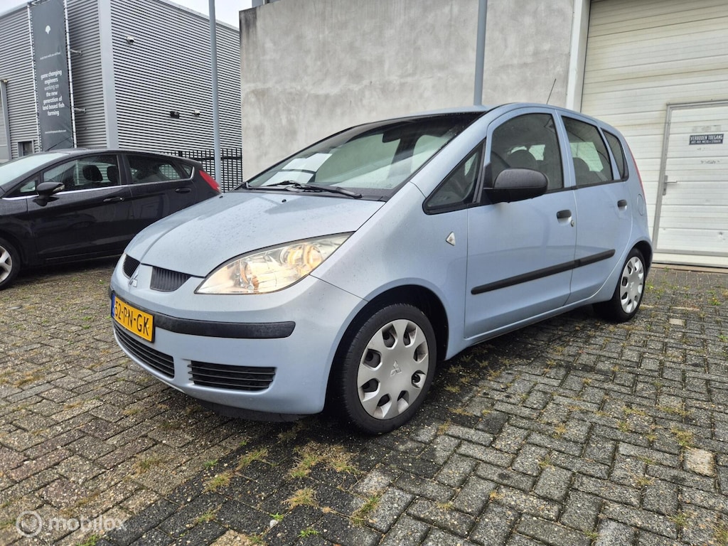 Mitsubishi Colt 1.3 Invite