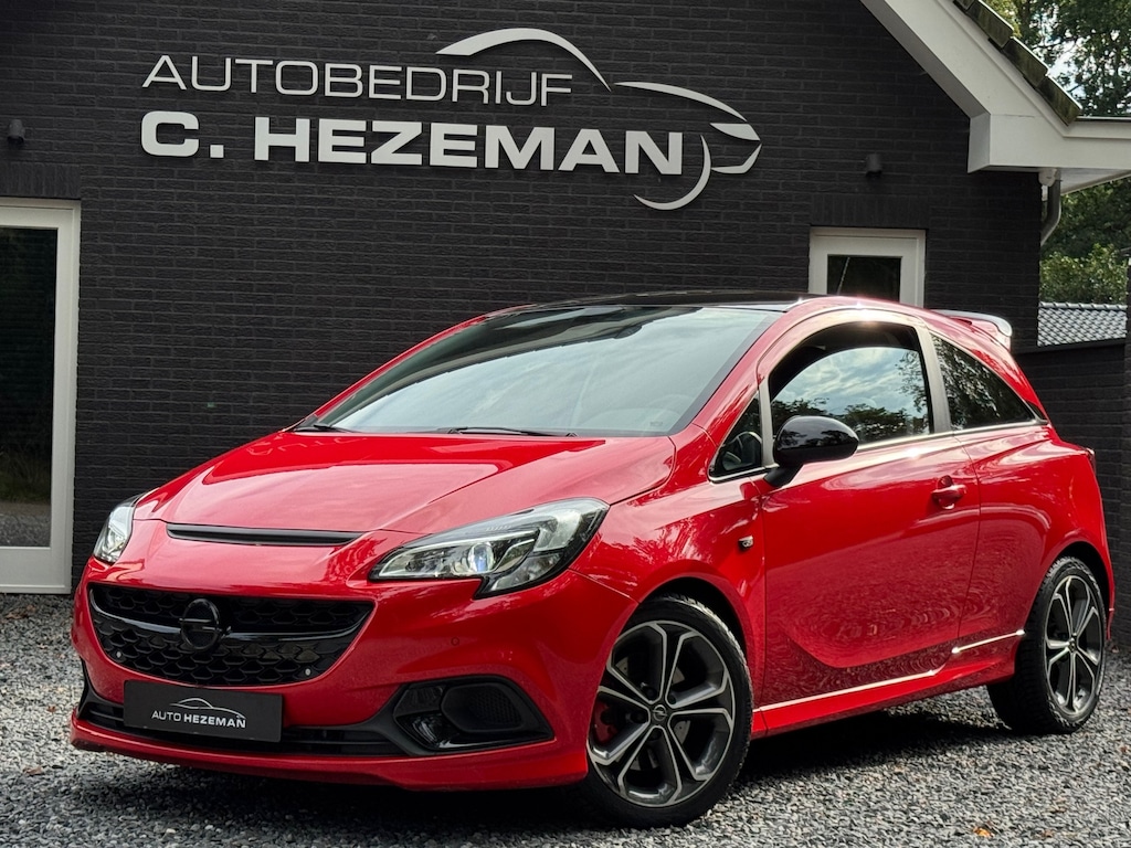 Opel Corsa 1.4 GSI 150PK SPOILER KUIPSTOELEN LEDER CARPLAY NAVI CAMERA XENON