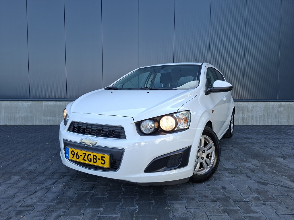 Chevrolet Aveo 1.2 LT | Airco | Bluetooth | Dealer onderhouden | All seasonbanden | Nette auto |
