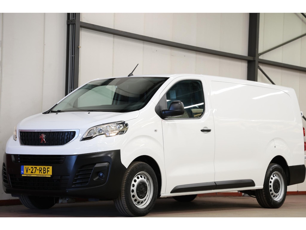 Peugeot Expert 2.0 BlueHDI 120 L3H1 LANG 2500KG TREKVERMOGEN