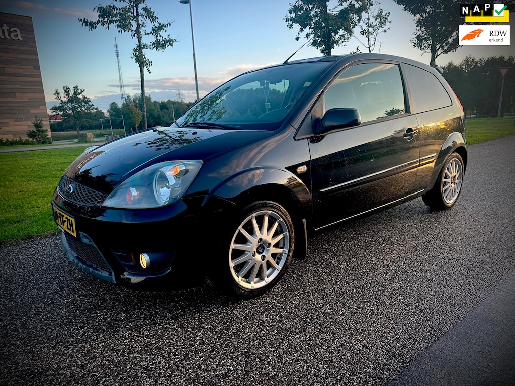 Ford Fiesta 1.6-16V Sport Ultimate Edition, nr 142, leer, airco, nap!!