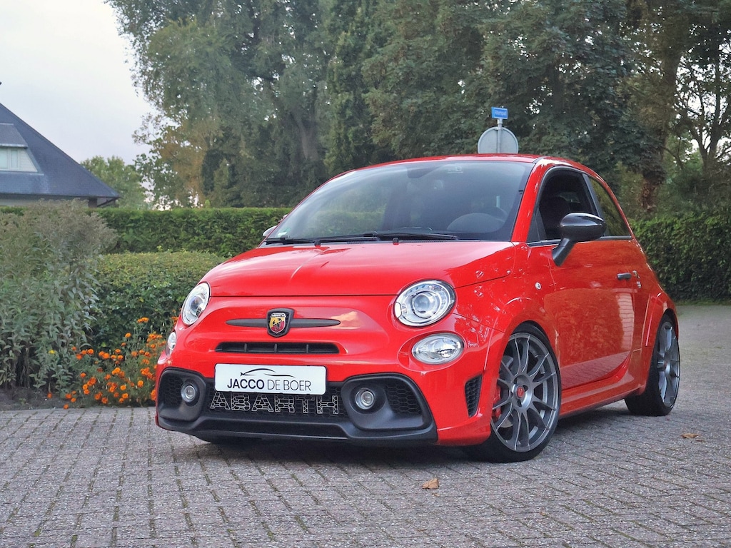 Fiat 500 1.4 T-Jet Abarth Competizione 180pk Sabelt-Carbon-BiPosto