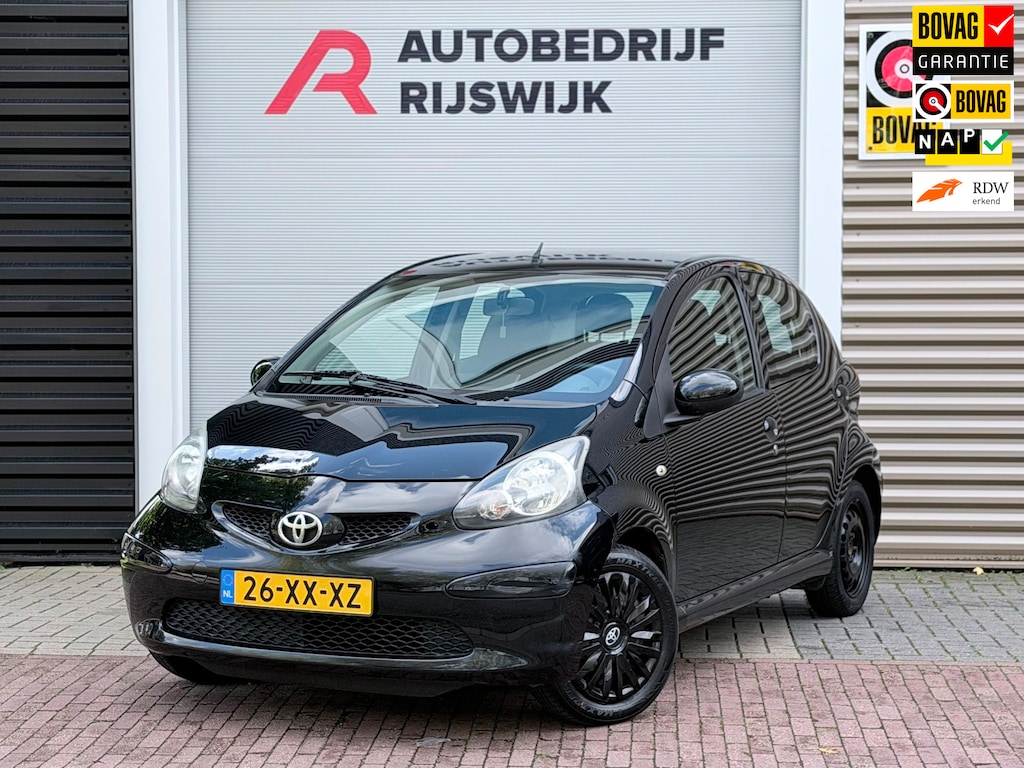 Toyota Aygo 1.0-12V + AppleCarPlay