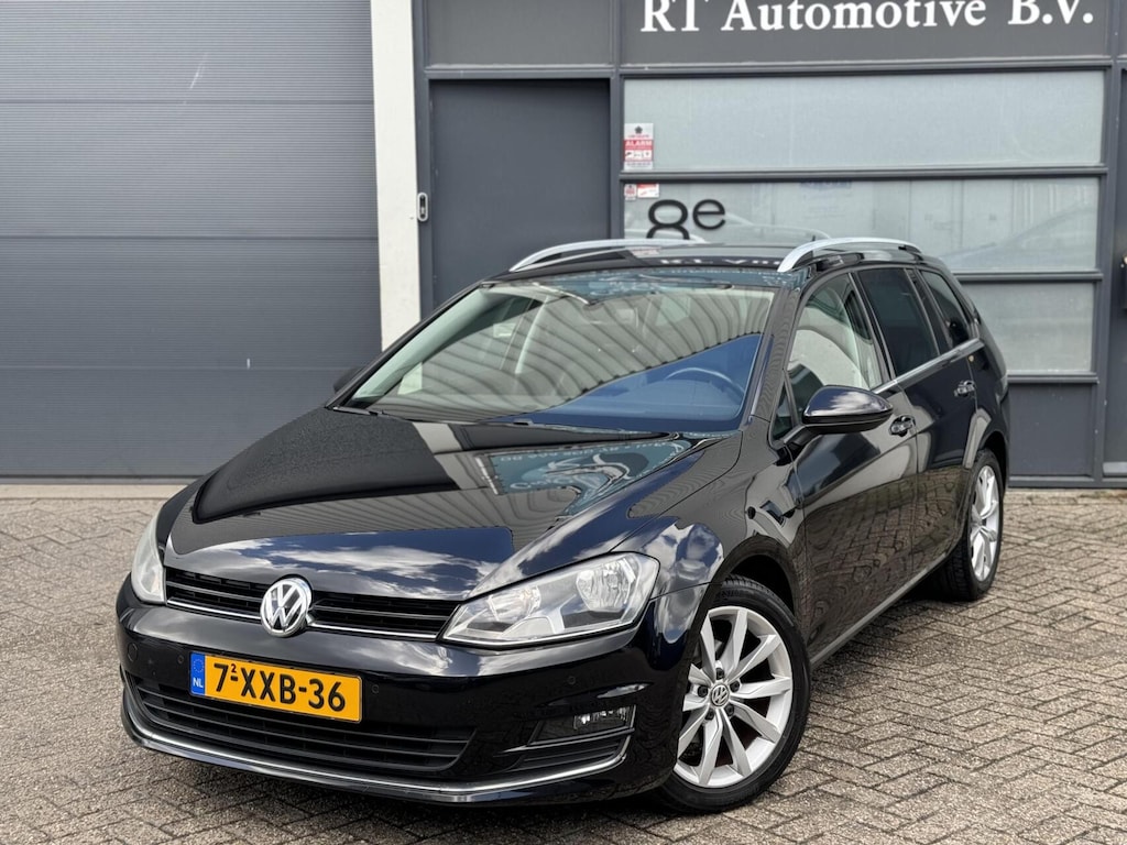 Volkswagen Golf Variant 1.2 TSI Highline Navi / Massage