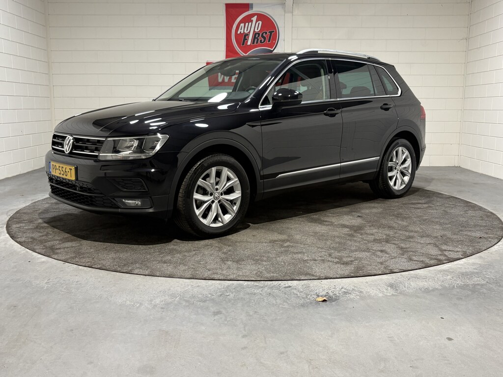 Volkswagen Tiguan 1.4 TSI ACT Comfortline Business, Org NL auto, Lage km stand, Nieuwstaat, Clima, Cruise, 18 inch, Led, Apple carplay