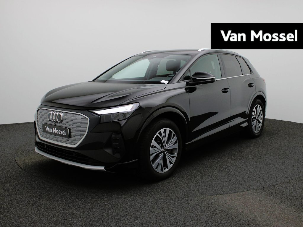 Audi Q4 e-tron 40 Advanced 77 kWh 204 PK | Automaat | Navigatie | Cruise control | Stoelverwarming | Privacy glas | Lichtmetalen velgen |