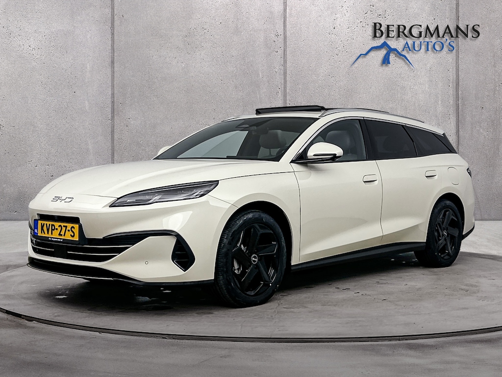 BYD Seal 6 Touring - 1.5 DM-i Comfort // SCHUIFKANTELDAK // 1.350 RANGE (WLTP) // NIEUWE AUTO //
