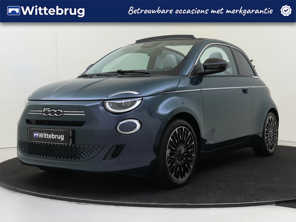 Fiat 500 1.0 Hybrid La Prima Zeer leuke en luxe Cabrio ! NRM demo deal