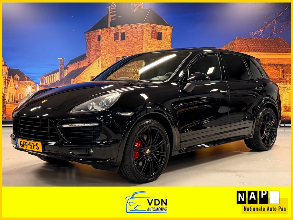 Porsche Cayenne 4.8 GTS Aut Panoramadak Leer Camera 21"