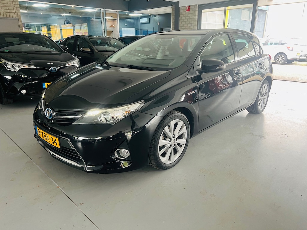 Toyota Auris 1.8 Hybrid Executive