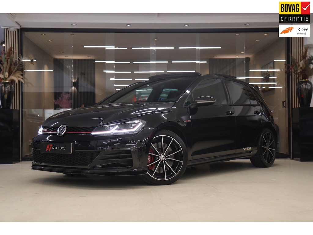 Volkswagen Golf 2.0 TSI GTI TCR /PANO/MILLTEK/CARPLAY/CARBON/KEYLESS/ACC/VOL