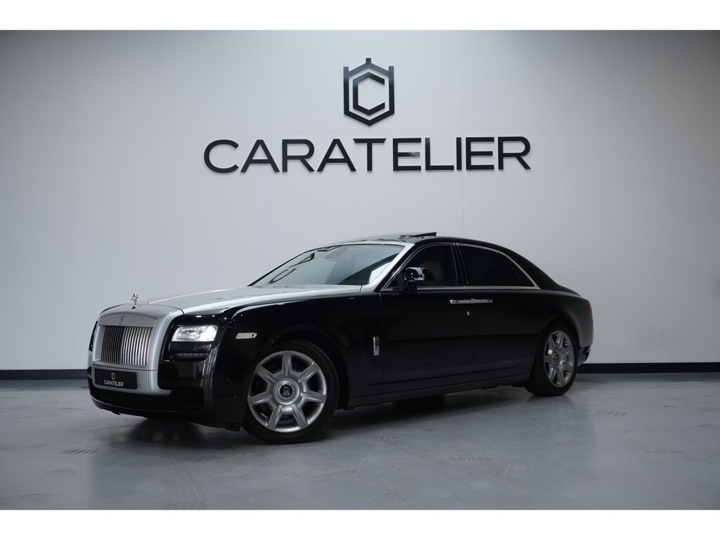 Rolls-Royce Ghost 6.6 V12 / Panorama / Rear entertaiment / Dealer onderhouden
